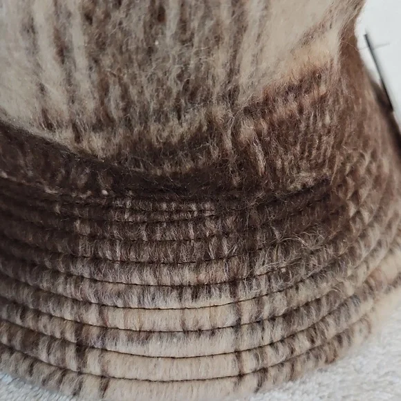 New Melrose & Market Plaid Eyelash Bucket Hat Rust Combo One Size - Picture 6 of 13